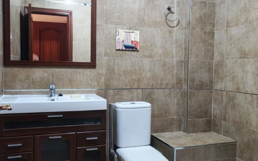 Casa en zona baja de Viña Málaga