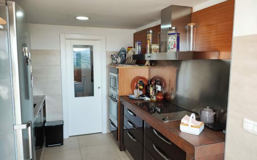 Gran piso con maravillosas vistas al mar